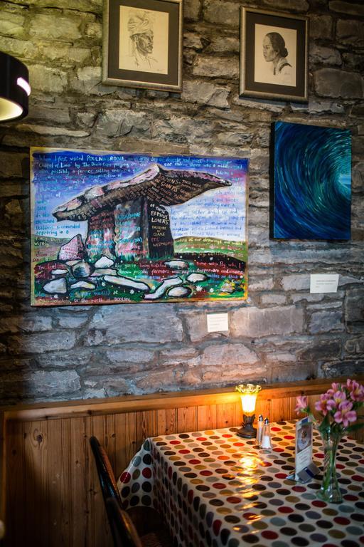 Byrnes Wine Dine Stay Ennistimon Buitenkant foto